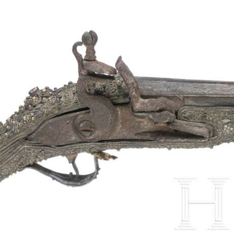 Silbermontierte Steinschlosspistole, balkantürkisch, um 1800 - photo 3