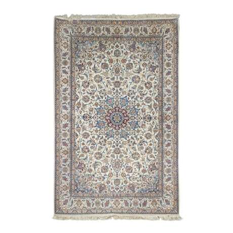 Orientteppich. NAIN/IRAN, 20. Jahrhundert, 256x162 cm. - photo 1