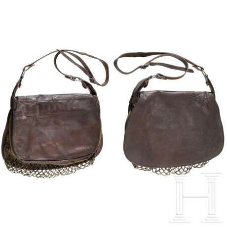 Zwei lederne Jagdtaschen, deutsch, 2. Hälfte 19. Jhdt. - Foto 1