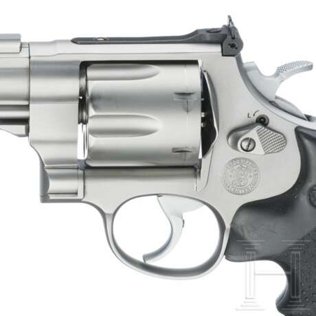 Smith & Wesson, Mod. 629-8 "Performance Center" - photo 3