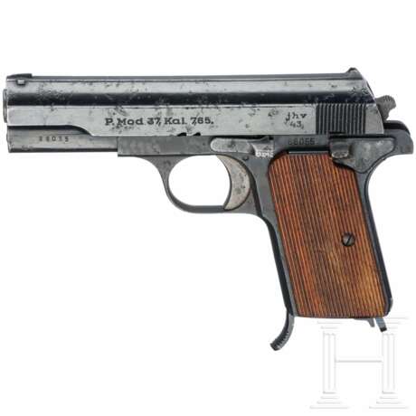 Femaru, Mod. 37M, Code "jhv 43", Luftwaffe - photo 1