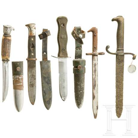 Zehn Bajonette und Kampfmesser - photo 3