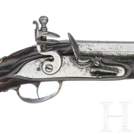 Lange Steinschlosspistole für Offiziere der Kavallerie, deutsch, Mitte 18. Jhdt. - Foto 4