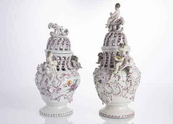 Zwei Potpourri-Vasen - photo 2