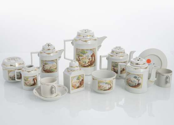 Konvolut aus einem Tee- und Kaffeeservice - photo 2