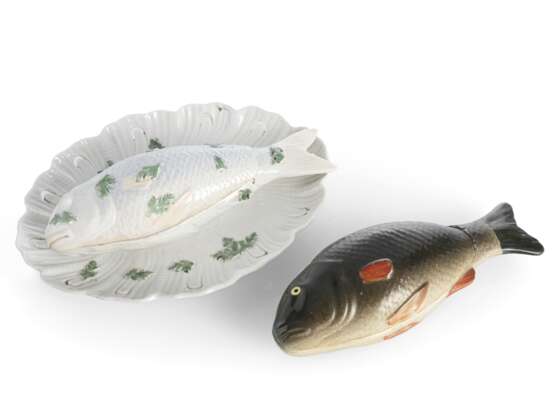 Zwei Trompe-D'Oeil Terrinen in Fischform - Foto 1