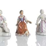 Drei Figuren aus einer Folge der vier Jahreszeiten in Paaren - photo 1