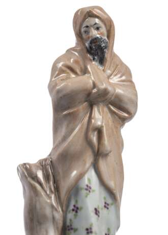 Sechs Figuren aus einer Serie von Jahreszeiten - Foto 6