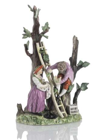 Figurengruppe aus der Folge der Vier Elemente - die Luft - photo 1