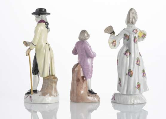 Kavalier, Dame mit Fächer, Herr mit Weinglas - photo 3