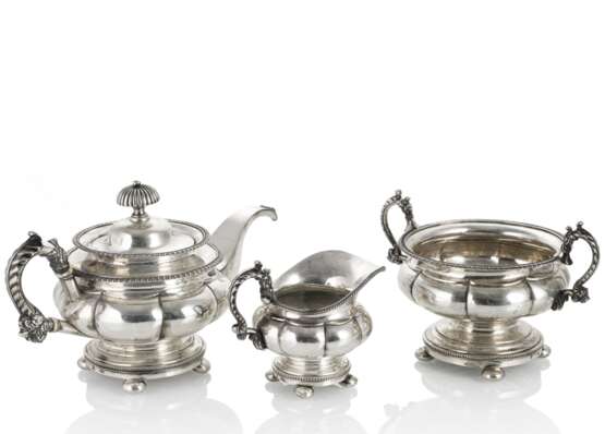 Dreiteiliges Teeservice - photo 1