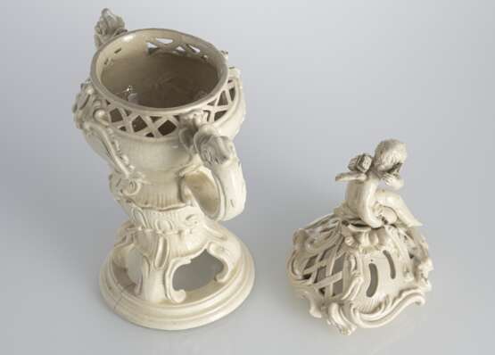 Seltene Brûle-Parfum aus Steingut - photo 3