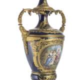 Punkvase mit Watteaumalerei - photo 3