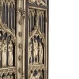 Prunkvolles Altartriptychon im gotischen Stil - photo 3