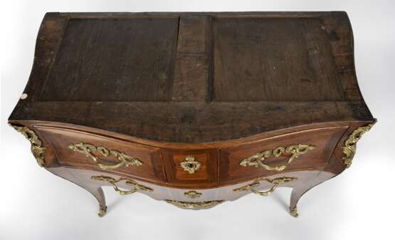 Louis XV-Kommode - photo 15