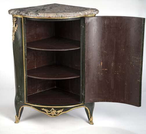 Louis XV Encoignure mit Schwarzlackdekor - Foto 2