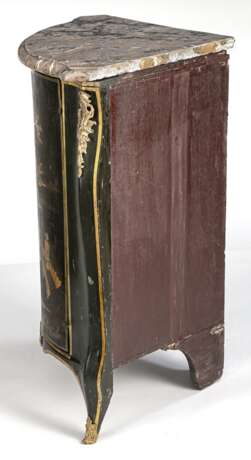 Louis XV Encoignure mit Schwarzlackdekor - Foto 6