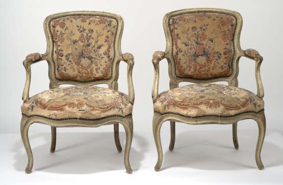 Paar Louis XV-Armlehnstühle - photo 2