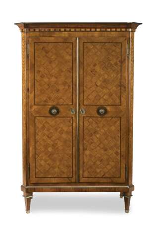 Klassizistischer Dielenschrank - photo 2
