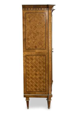Klassizistischer Dielenschrank - photo 6
