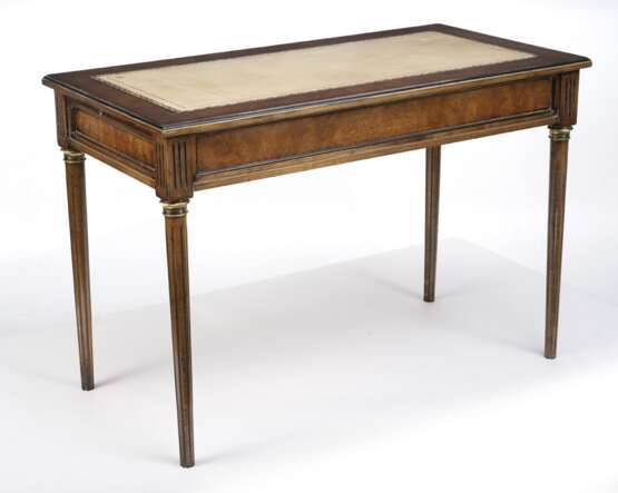 Bureau Plat im Louis XVI Stil - photo 5
