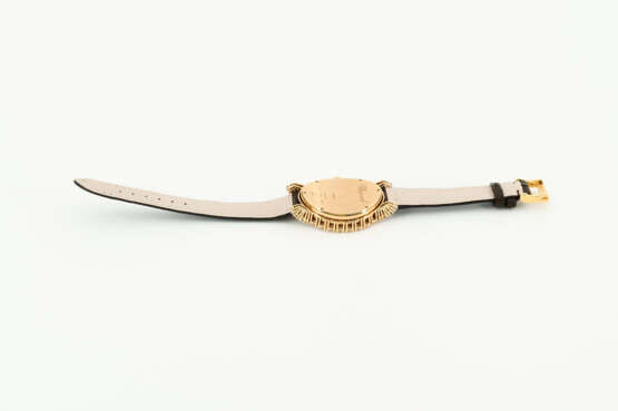 Chopard. L'Heure du Diamant Oval - photo 3