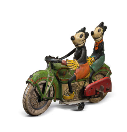 MICKEY AND MINNIE MOUSE MOTORCYCLE - photo 2