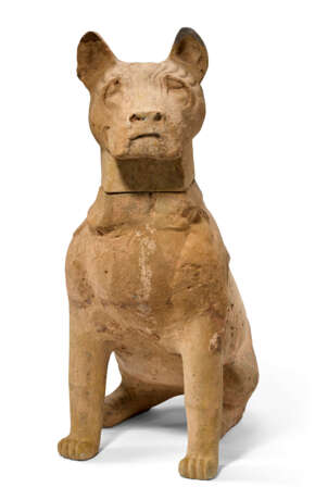 A LARGE CHINESE POTTERY FIGURE OF A SEATED DOG - Foto 2