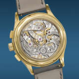 PATEK PHILIPPE. AN ATTRACTIVE 18K GOLD CHRONOGRAPH WRISTWATCH WITH PULSATION SCALE DIAL - photo 4