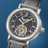 GERALD GENTA. AN ATTRACTIVE 18K WHITE GOLD TOURBILLON WRISTWATCH WITH DATE AND POWER RESERVE INDICATION - photo 2