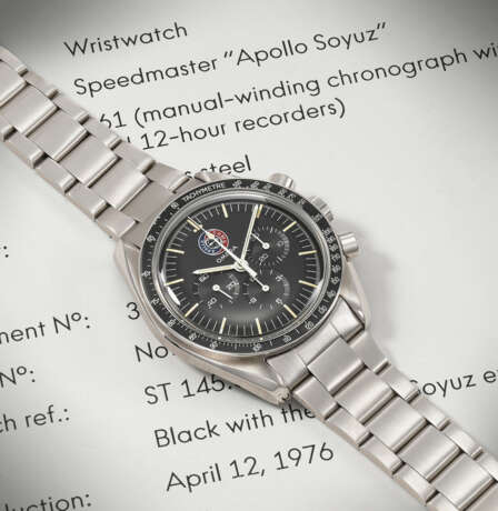 OMEGA. A VERY RARE AND ATTRACTIVE STAINLESS STEEL LIMITED EDITION CHRONOGRAPH WRISTWATCH, MADE FOR THE ITALIAN MARKET - Foto 3