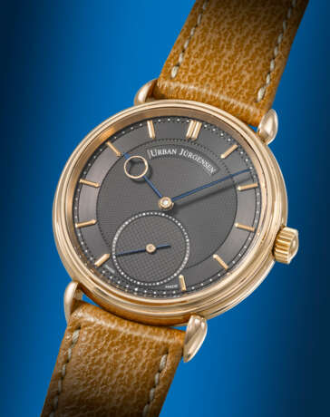 URBAN J&#220;RGENSEN. A RARE AND ELEGANT 18K PINK GOLD WRISTWATCH WITH TEARDROP LUGS - photo 2