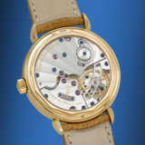 URBAN J&#220;RGENSEN. A RARE AND ELEGANT 18K PINK GOLD WRISTWATCH WITH TEARDROP LUGS - photo 4