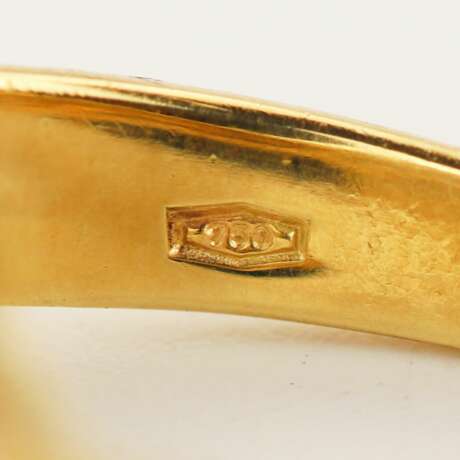 Classic 18K gold ring with sapphire and diamonds. Piccini. Italy 21st century Sapphire 21th century - photo 7