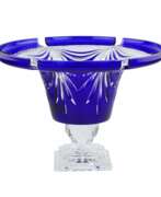 Product catalog. Two-tone hand-cut bowl. LORRAINE, France, late 20th century 