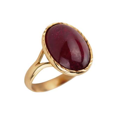 Golden ring with ruby. Ruby 20th century - photo 2