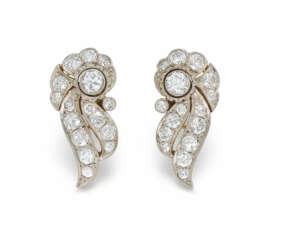 Delicate Diamond-Ear Studs