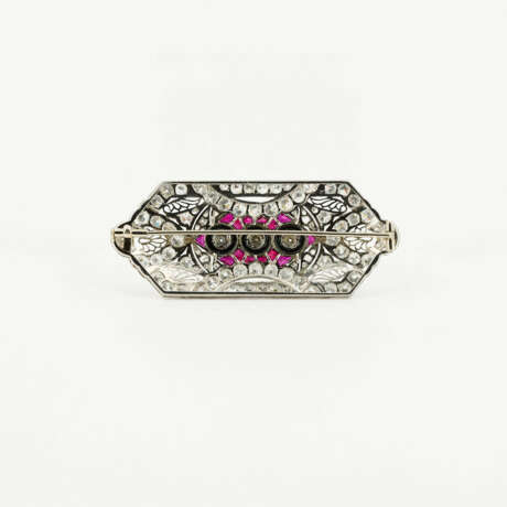 Gemstone-Diamond-Brooch - photo 2