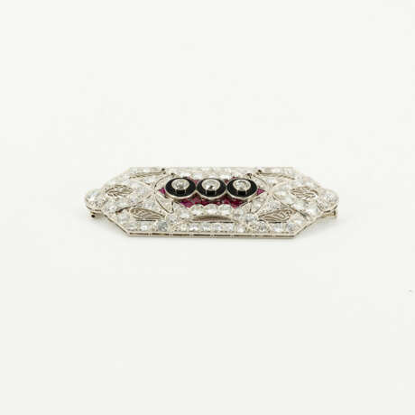 Gemstone-Diamond-Brooch - photo 3