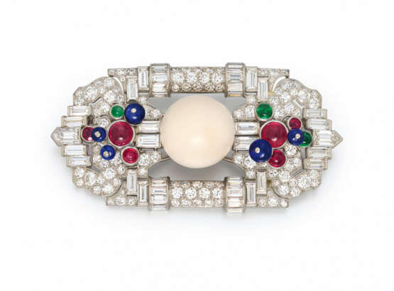 Exceptional Conch Pearl-Gemstone-Brooch - photo 1
