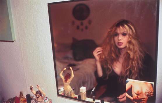 Joey in my mirror. Hornstr. Berlin. 1992 - Foto 1