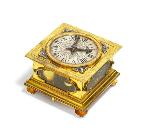 EARLY COPPER HORIZONTAL TABLE CLOCK - photo 1