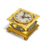EARLY COPPER HORIZONTAL TABLE CLOCK - photo 1