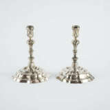 PAIR OF SILVER CANDLESTICKS - photo 2