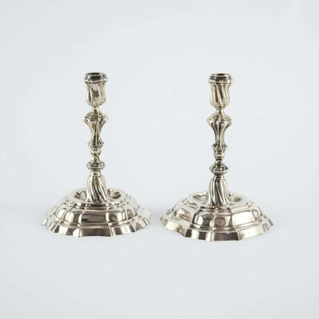 PAIR OF SILVER CANDLESTICKS - photo 4