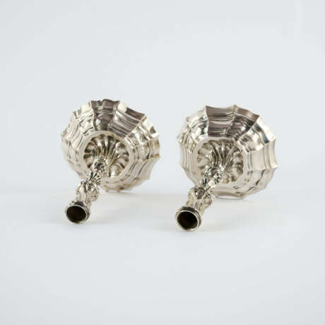 PAIR OF SILVER CANDLESTICKS - photo 6