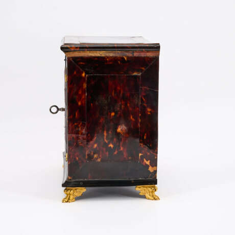 UNUSUAL CABINET CASE WITH LANDSCAPE AND ALLEGORY OF HOPE - photo 2