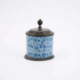SMALL LIDDED TANKARD WITH BIRD DECOR - photo 6