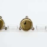 SERIES OF THREE SILVER GEORGE II SALT SHAKERS - photo 7