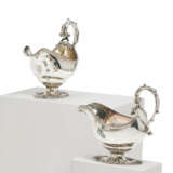 PAIR OF MAGNIFICENT SILVER GEORGE II SAUCE BOATS - photo 1